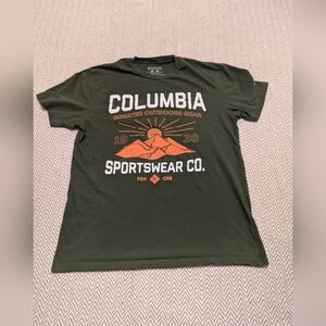 🎀$5 Kids Columbia Green Graphic Short Sleeve Tee